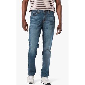 Signature “Levi Strauss & Co” S 67 Athletic Jeans Size 29 x 30